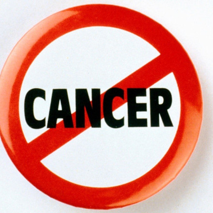 Επιστήμονες ανέπτυξαν επαναστατική χημειοθεραπεία ικανή να σκοτώσει όλους τους συμπαγείς καρκινικούς όγκους