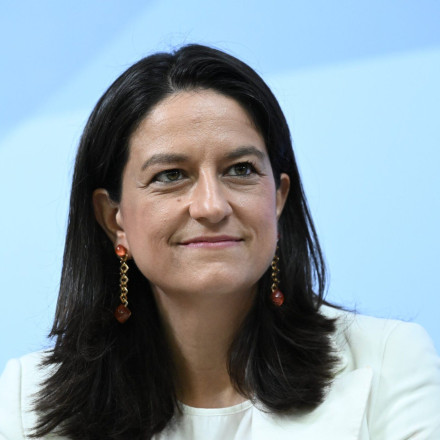 Νίκη Κεραμέως: Επιστολή προς οργανώσεις αποδήμων για τoυς εκλογικούς καταλόγους