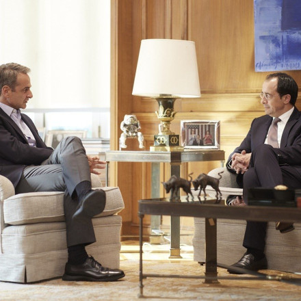Μητσοτάκης - Κύπρος: Συνάντηση του πρωθυπουργού με Νίκο Χριστοδουλίδη