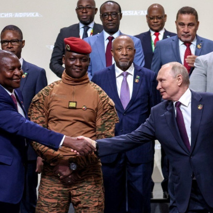 Πούτιν: Η Μόσχα είναι έτοιμη να συζητήσει με την Ουκρανία, αλλά το Κίεβο αρνείται