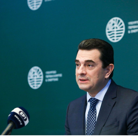 Σκρέκας: Υποστηρικτική η κυβέρνηση στην επιχειρηματικότητα - Άτεγκτη για την εύρυθμη λειτουργία της αγοράς