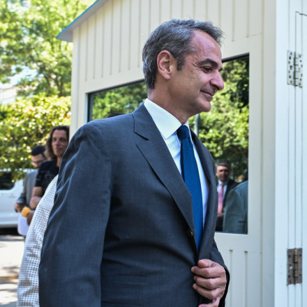 Το Μαξίμου «τρέχει» τις πρώτες δημοσκοπήσεις για να μετρήσει την πολιτική ζημιά από τον ΟΠΕΚΕΠΕ