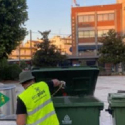 Θεσσαλονίκη: Ψεκάζουν τους κάδους στο Λαγκαδά – Για να μη μυρίζουν