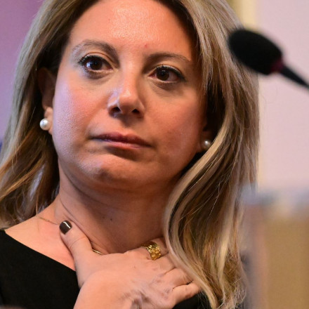 «FAKE»: Οργισμένη ανάρτηση της Καρυστιανού για τα περί κόμματος - «Οι θεσμοί έχουν καταρρεύσει»