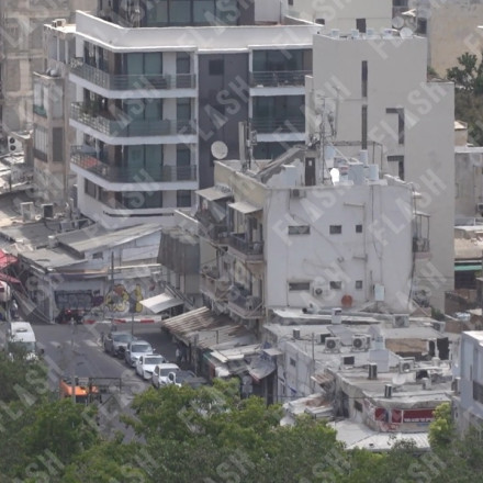 Πόνος, απόγνωση, φόβος στα ερείπια του Τελ Αβίβ: Οι εκτοπισμένοι του Ισραήλ αγωνιούν για την επόμενη μέρα