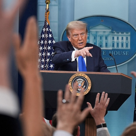 Τραμπ: Πείτε στους Δημοκρατικούς ότι δεν συνομιλώ με το Ιράν ούτε προσφέρω κάτι