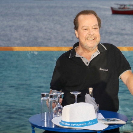 Γιάννης Πάριος: «Aν ζούσε ο Καζαντζίδης δεν θα επέτρεπε να γίνει η ζωή του ταινία»