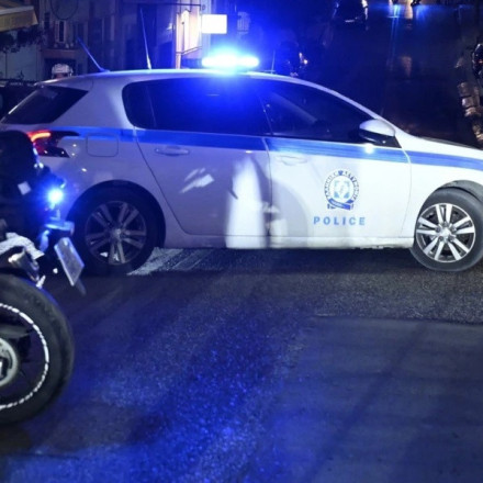 Νέος Κόσμος: Χειροπέδες σε 41χρονο καταζητούμενο με διεθνές ένταλμα για ναρκωτικά και ληστεία