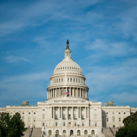 Στο Κογκρέσο νέο νομοσχέδιο για διεύρυνση της στρατιωτικής παρουσίας των ΗΠΑ στην Ελλάδα Στο Κογκρέσο νέο νομοσχέδιο για διεύρυνση της στρατιωτικής παρουσίας των ΗΠΑ στην Ελλάδα