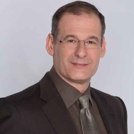 Συνεχίζεται ο διαδικτυακός σάλος για τον Προκόπη Δούκα και τις εμπρηστικές δηλώσεις για τους Pink Floyd