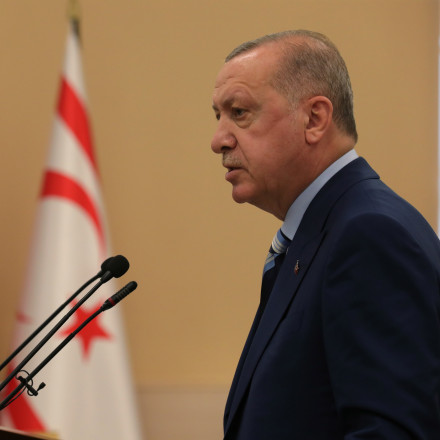 Πρόκληση Ερντογάν από κατεχόμενα: Να συμφιλιωθεί η διεθνής κοινότητα με το όραμα 2 κρατών στην Κύπρο