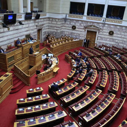 Με καθυστέρηση δύο ετών στη δημοσιότητα τα «Πόθεν Έσχες» – Ποιοι μπαίνουν στο μικροσκόπιο