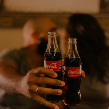 O Τραμπ αλλάζει την μυστική συνταγή 135 χρόνων της Coca Cola και αυξάνει την τιμή της