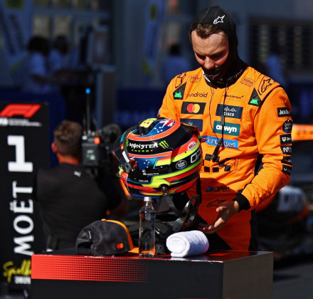 Formula 1 2025 Grand Prix Βελγίου Ο Πιάστρι νικητής ενάντια στη βροχή Formula 1 2025 Grand Prix Βελγίου Ο Πιάστρι νικητής ενάντια στη βροχή