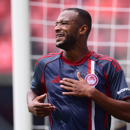 Άλκμααρ - Ολυμπιακός 0-2: Ο Ελ Καμπί πήρε τ'... όπλο του και οι «ερυθρόλευκοι» συνεχίζουν ακάθεκτοι