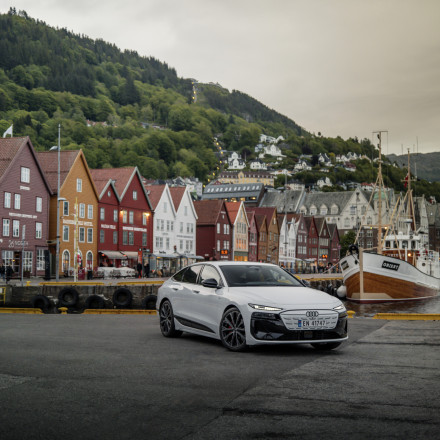 Η Audi παρέδωσε 1,6 εκατομμύρια οχήματα το 2025, σταθεροποιώντας τη δυναμικής ενόψει 2026