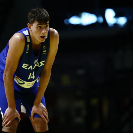 Λιθουανία - Ελλάδα 90-60: Βαριά ήττα για τη «γαλανόλευκη» στον αγώνα κατάταξης κόντρα στη Λιθουανία