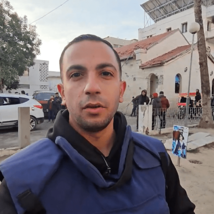 «Αυτή είναι η διαθήκη μου»: Συγκλονίζει το τελευταίο μήνυμα του δημοσιογράφου που σκοτώθηκε στη Γάζα