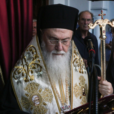 Εκοιμήθη ο Μητροπολίτης Κορίνθου Διονύσιος