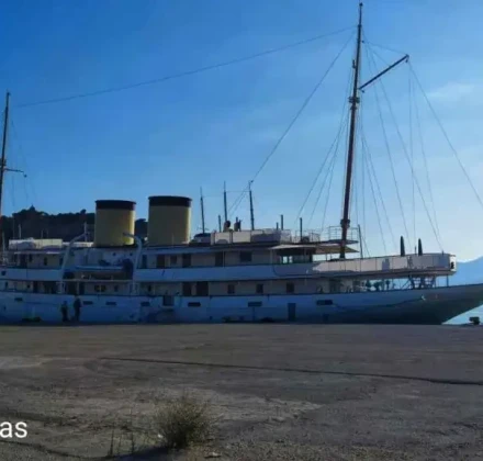 Στο Ναύπλιο η θρυλική θαλαμηγός του Αριστοτέλη Ωνάση «CHRISTINA O» Στο Ναύπλιο η θρυλική θαλαμηγός του Αριστοτέλη Ωνάση «CHRISTINA O»