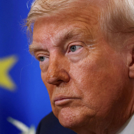 Η εμμονή του Τραμπ: Παίζει ρέστα για να διαλύσει τα BRICS πριν αυτά γίνουν εμπορική υπερδύναμη