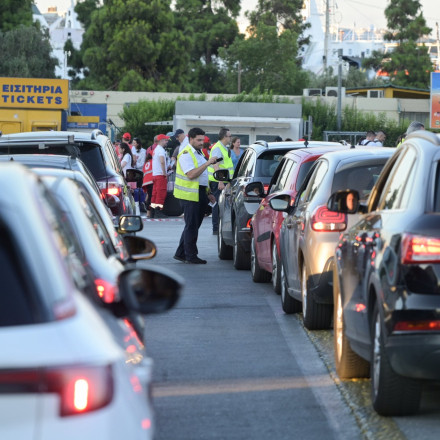 Πλοία: Πρόστιμα για τους κανόνες φόρτωσης οχημάτων - Κικίλιας: «Η νομοθεσία θα τηρείται απαρέγκλιτα»