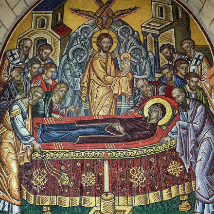 Κοίμηση ή Μετάσταση της Θεοτόκου: Οι διαφορές ορθόδοξης και καθολικής θεολογίας