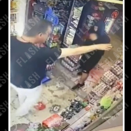 Βίντεο από τη δράση της συμμορίας που έκλεβε περίπτερα, μίνι μάρκετ - Κάρε καρέ η επίθεση με μαχαίρι