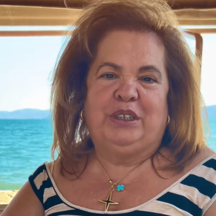 Η Έφη Θώδη απέκτησε labubu: Έγινε viral και το TikTok ...πίστα από σχόλια για το επικό unboxing