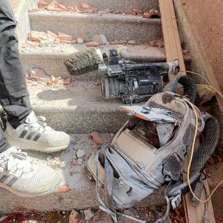 CNN: Τρεις οι επιθέσεις στο θανατηφόρο χτύπημα στο νοσοκομείο Νάσερ της Γάζας