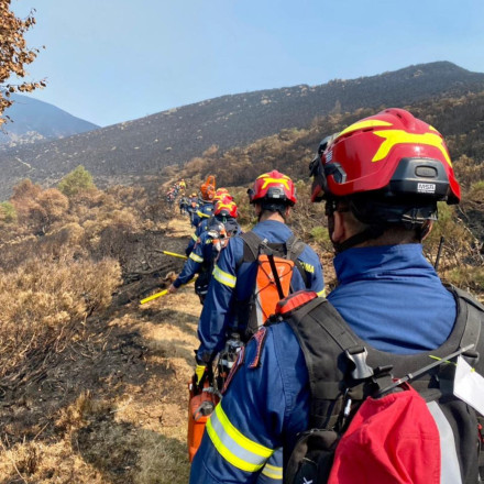 Με δασοκομάντος και Canadair η Ελλάδα στις μεγάλες πυρκαγιές σε Ισπανία - Πορτογαλία