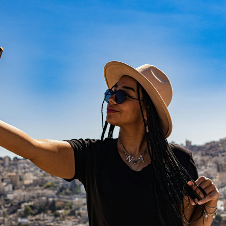 Τουρισμός στην εποχή των Social Media: Από τα likes στη στρατηγική προορισμών