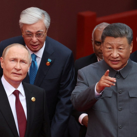 Πούτιν και Σι «πιάστηκαν» από ανοιχτό μικρόφωνο να μιλάνε για αθανασία και βιοτεχνολογία