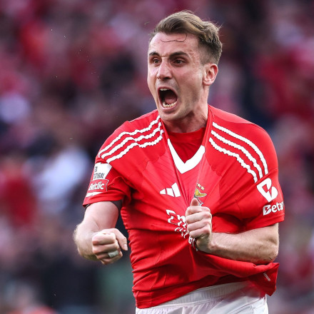 Ποιος είναι ο Κερέμ Ακτούρκογλου που «απέλυσε» τον Μουρίνιο και ντύθηκε στα κίτρινα της Φενέρ