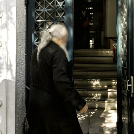 Μέγα Σπήλαιο: Τι ισχυρίστηκε ο ηγούμενος στην απολογία του – Άφαντο το άγαλμα της θεάς Αρτέμιδος Μέγα Σπήλαιο: Τι ισχυρίστηκε ο ηγούμενος στην απολογία του – Άφαντο το άγαλμα της θεάς Αρτέμιδος