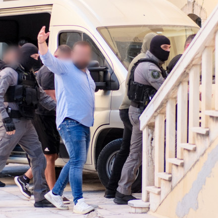 Μαφία στην Κρήτη: Ώρα απολογίας για τους πρώτους 17 συλληφθέντες - Τους φώναζαν «σε αγαπώ πολύ»