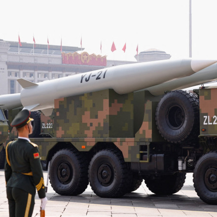 Καθηγητής Πυρηνικής Φυσικής στο Action24: «Τα όπλα της Κίνας θα έπρεπε να τρομάξουν λίγο τον κόσμο»