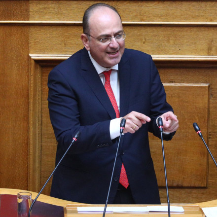 Αποπομπή Λαζαρίδη ζητoύν ΠΑΣΟΚ και ΣΥΡΙΖΑ μετά τη συνέντευξή του