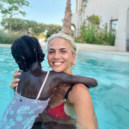 Χριστίνα Κοντοβά για την κόρη της: «Της είπα δεν είμαι η μαμά που σε γέννησε, αλλά είμαι η μαμά σου»