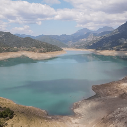 Ο Μόρνος εκπέμπει SOS: Σε ιστορικό χαμηλό 15ετίας ο βασικός ταμιευτήρας της Αττικής