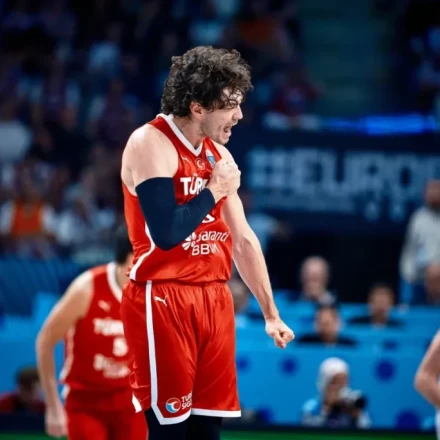 Προκλήσεων συνέχεια από Οσμάν: Έκανε repost την εμετική ανάρτηση του Σενγκούν για τους Έλληνες Προκλήσεων συνέχεια από Οσμάν: Έκανε repost την εμετική ανάρτηση του Σενγκούν για τους Έλληνες