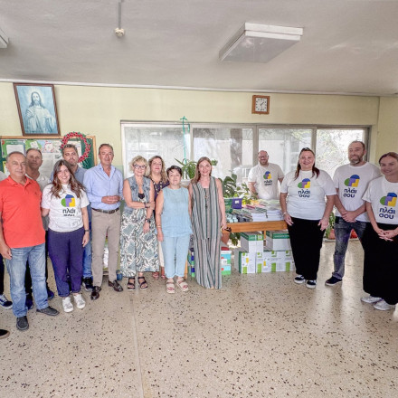 Το Πλαίσιο δίπλα στους μαθητές των Ιωαννίνων: Τεχνολογικός εξοπλισμός και γραφική ύλη σε 22 σχολεία