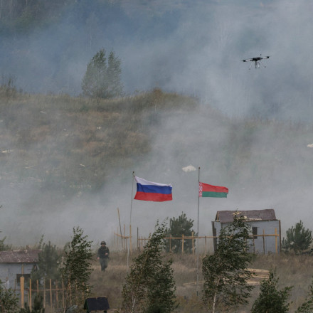 Ρωσία και Λευκορωσία στέλνουν «μήνυμα» στην Ευρώπη με επίδειξη στρατιωτικής ισχύος