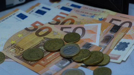 Αναδρομικά: Δεύτερη πληρωμή σε συνταξιούχους του δημοσίου