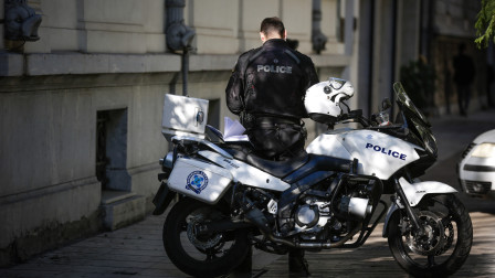 Μεγάλη επιχείρηση της ΕΛΑΣ για συμμορία που «ρήμαζε» σπίτια με το «κόλπο» του ΔΕΔΔΗΕ - 8 συλλήψεις