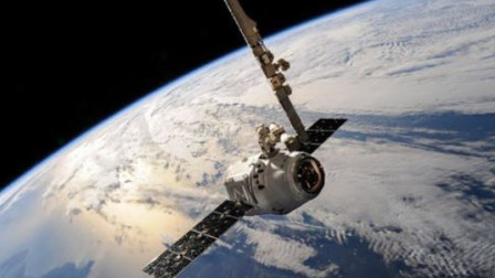 Internet στα νησιά μέσω δορυφόρου: Πώς να μένετε πάντα συνδεδεμένοι