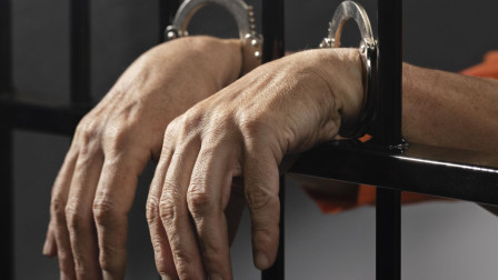 Βόλος: Fake λογιστής άρπαξε 21 χρυσές λίρες και χρυσό δαχτυλίδι από ηλικιωμένη