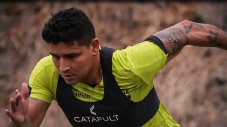 Νεκρός μετά από πυροβολισμούς ο διεθνής αμυντικός της Μπαρτσελόνα Μάριο Πινέιδα