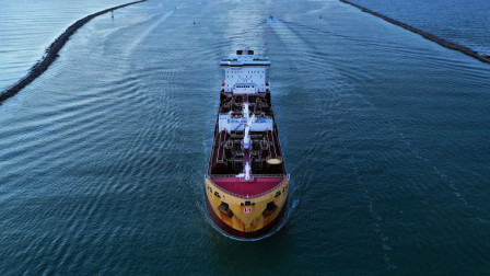 Στο Υπ. Εξωτερικών εκτάκτως ο Κικίλιας-Συναντά Γεραπετρίτη για τις επιθέσεις σε ελληνόκτητα πλοία