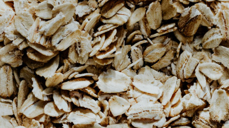 Βρώμη και υγεία: Γιατί αξίζει να μπει στο καθημερινό σας μενού